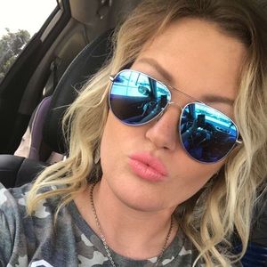 Meet your Posher, Mandy